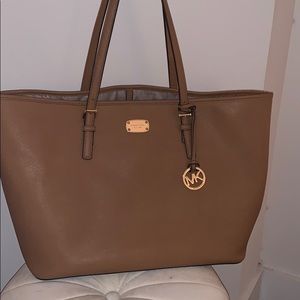 Michael Kors Large Jetset Tote